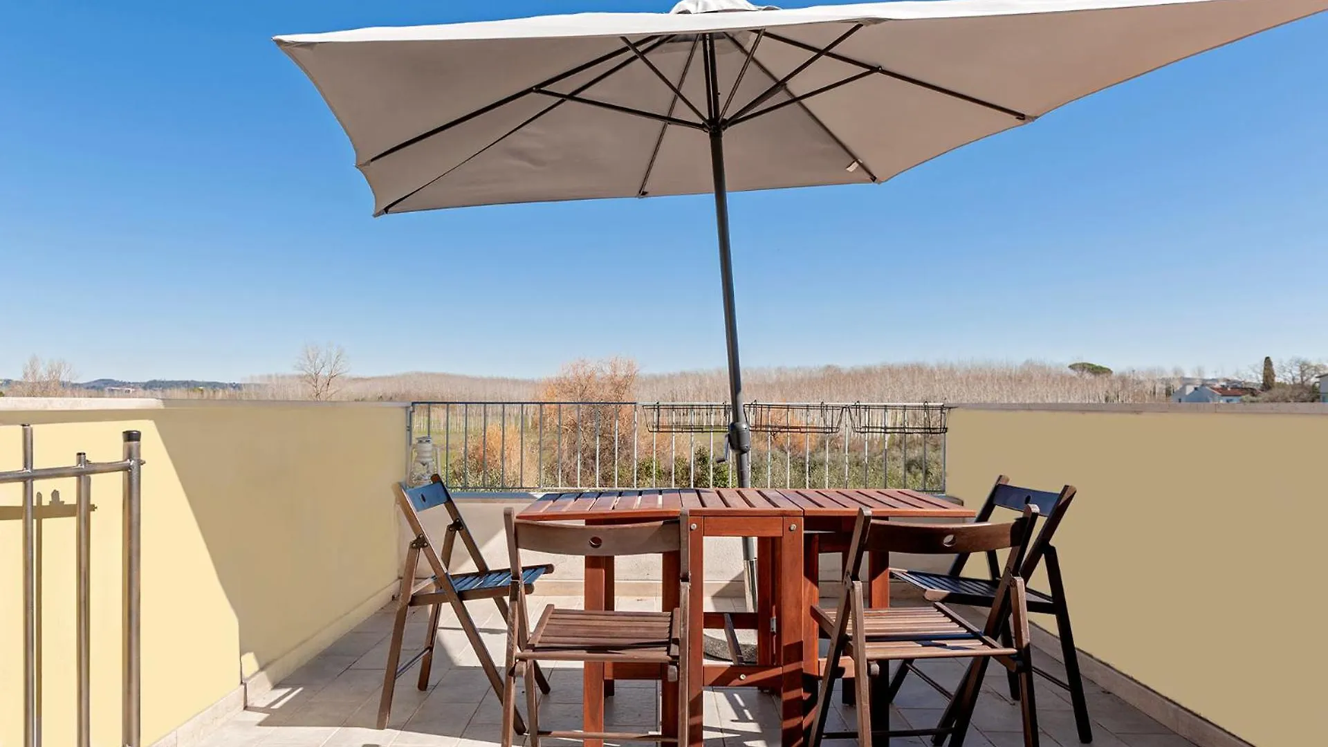 Apartment La Toscanella - Terricciola Garden And Terrace House Italy